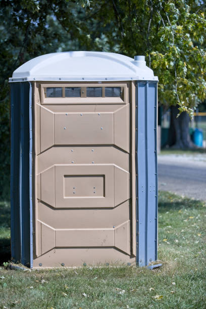 Best Porta potty delivery and setup  in Lake Pocotopaug, CT